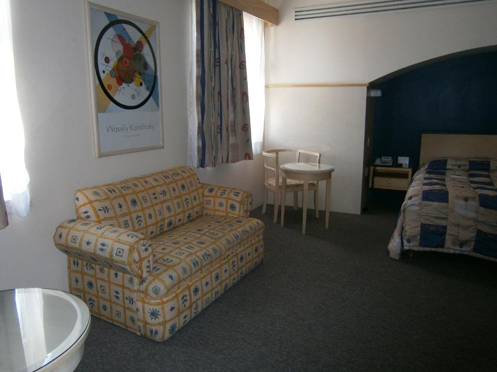 Hotel Fenix Zamora de Hidalgo Room photo